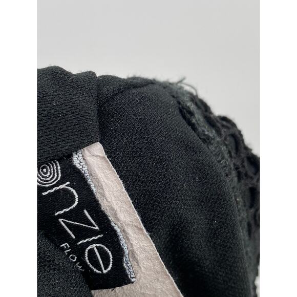 ONZIE FLOW Women's Black Mesh Cutout Cross-Back Sport Bra SZ M/L - Picture 4 of 6